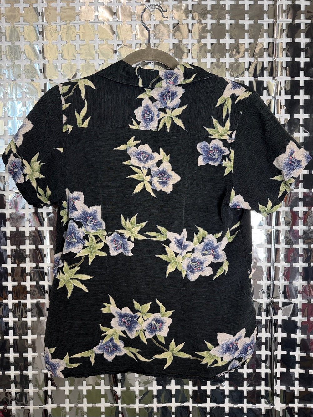Tommy Bahama Black Button-Down Camp Shirt with Blue and White Floral Print - Picture 4 of 4